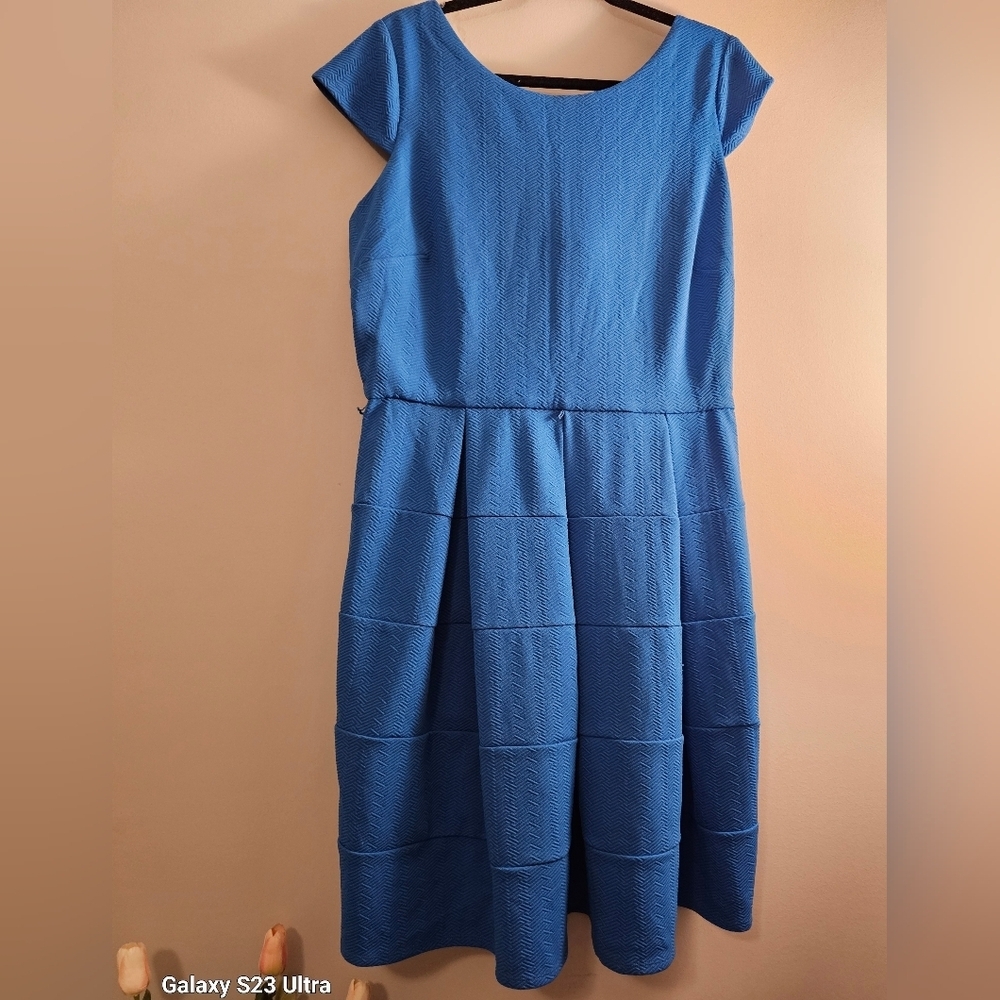 Liz clayborne size 16 dress